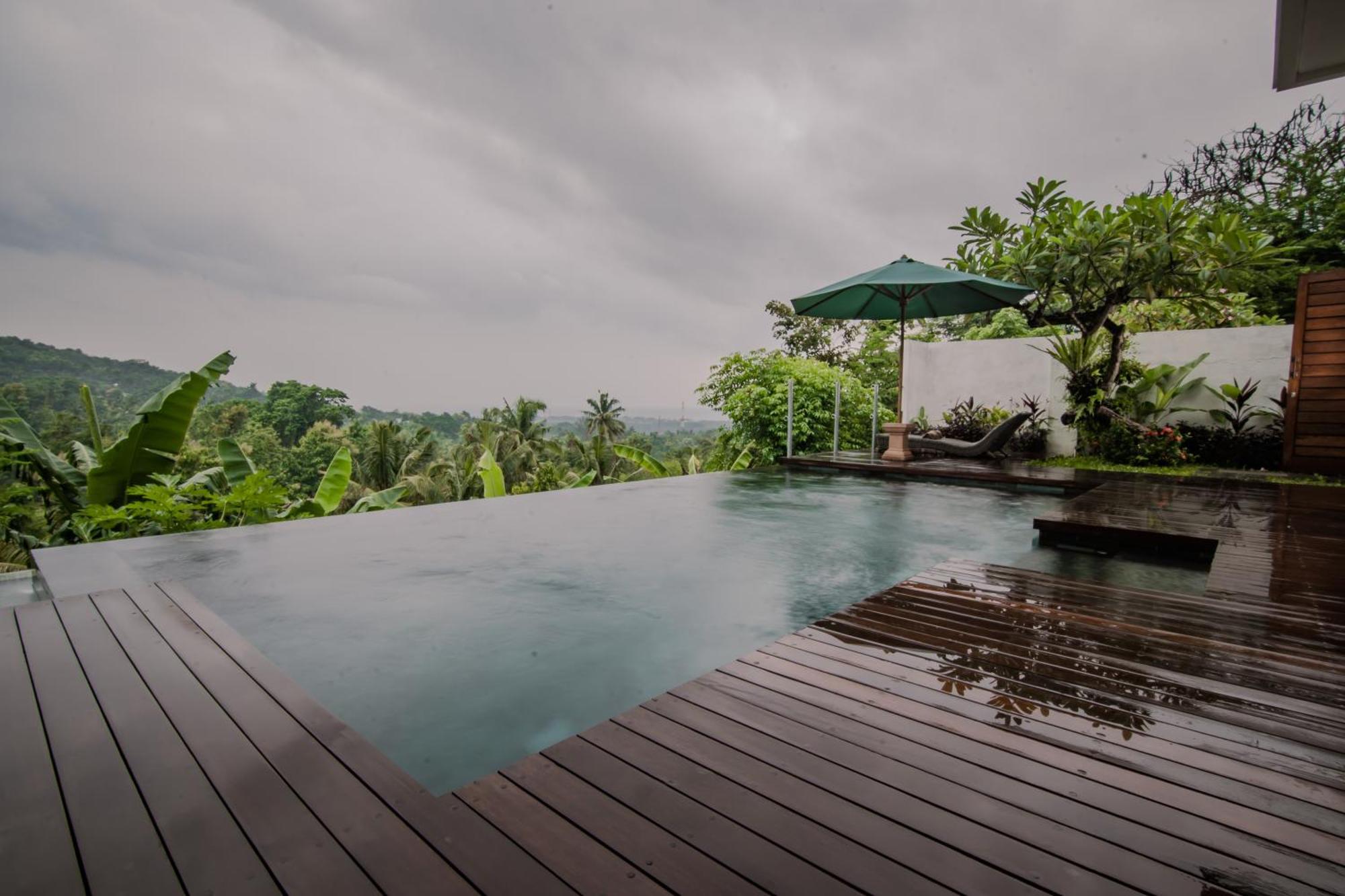 Abinawa Hill Bed & Breakfast Lovina  Bagian luar foto