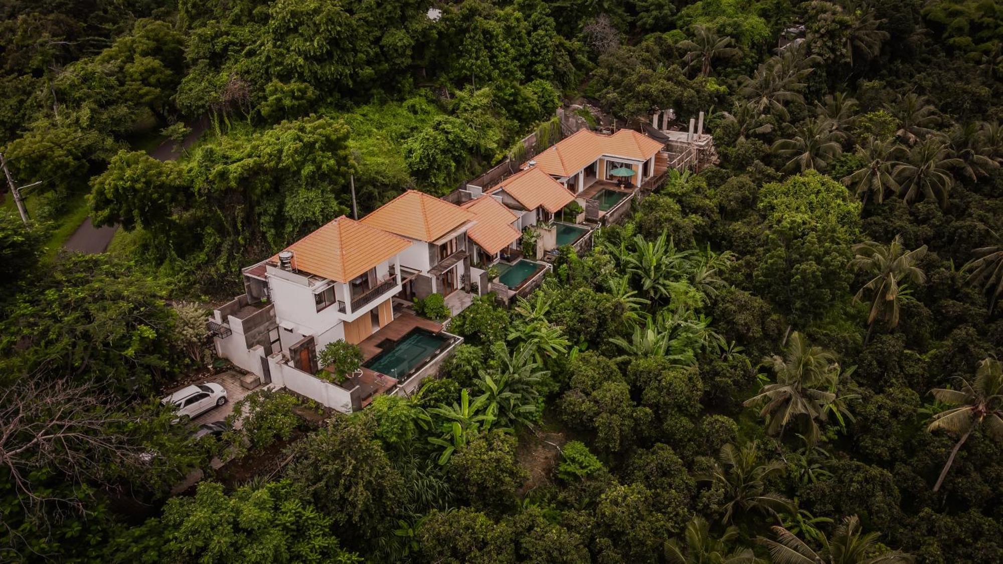 Abinawa Hill Bed & Breakfast Lovina  Bagian luar foto