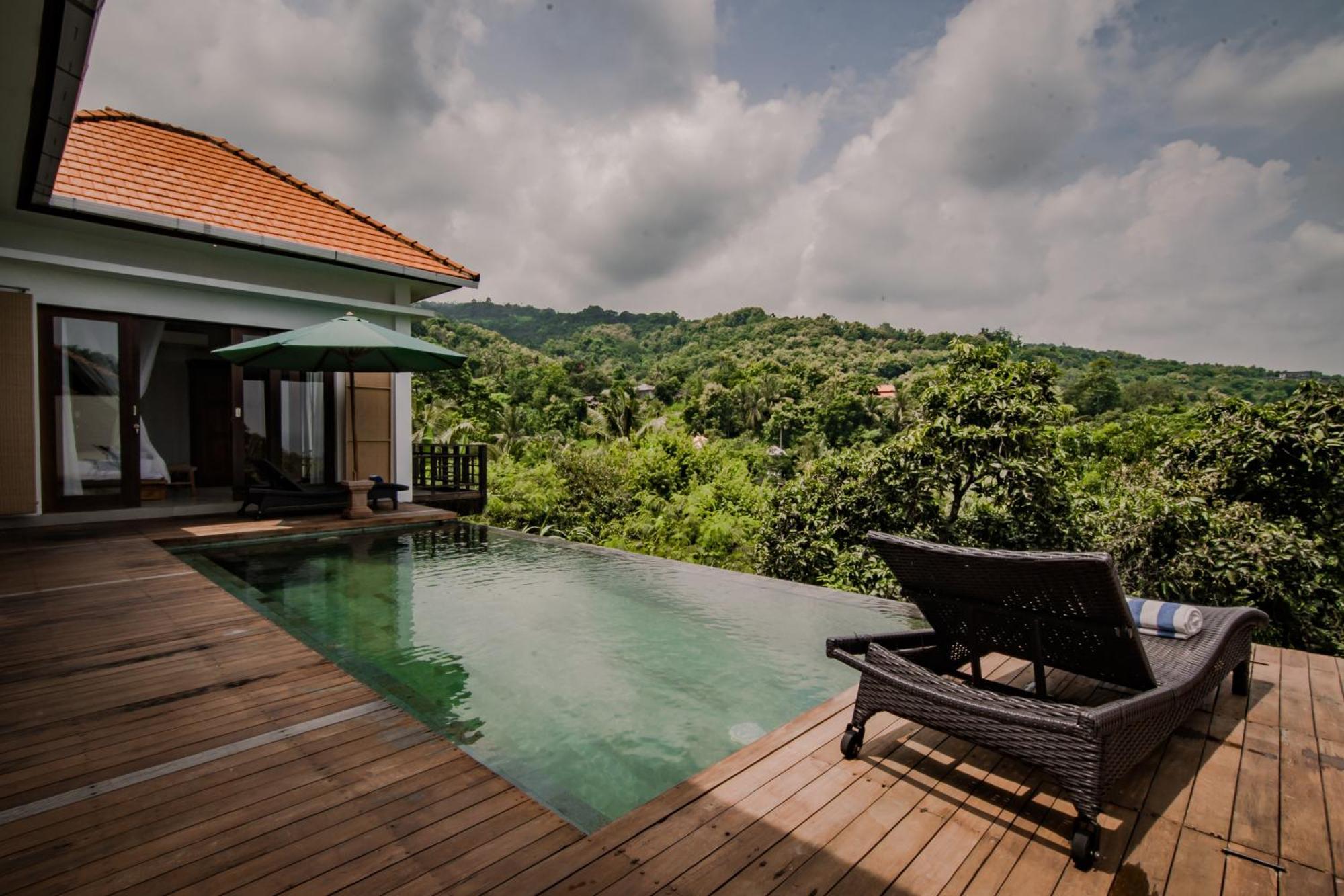 Abinawa Hill Bed & Breakfast Lovina  Bagian luar foto